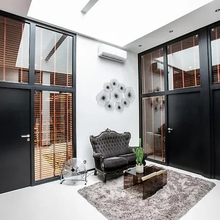 Swimcasalille Loft Piscine Interieure 10 Mn Gares Apartment La Madeleine (Nord)