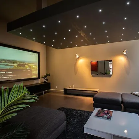 Διαμέρισμα Swimcasalille Loft Piscine Interieure 10 Mn Gares