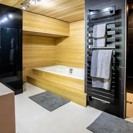 Daire Swimcasalille Loft Piscine Interieure 10 Mn Gares La Madeleine (Nord)